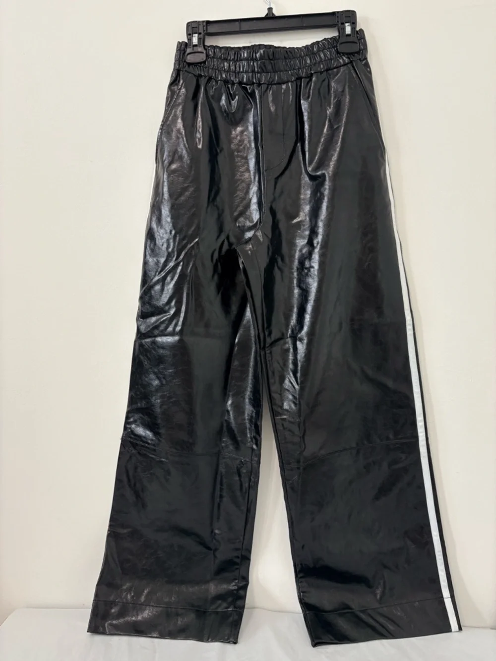 Maeve by Anthropologie Faux Patent Leather Sporty Pull-On Pants Black Sz XS NWOT - Picture 5 of 11